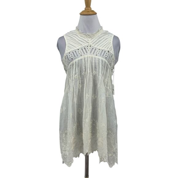 Free People Top Women XS Extra Small Ivory Eloise Eyelet Lace Cutout Button Back - Picture 1 of 16